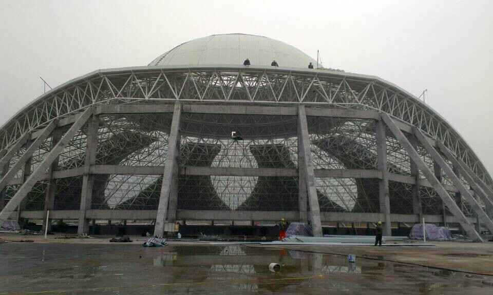 克孜勒苏柯尔克孜温泉馆网架工程